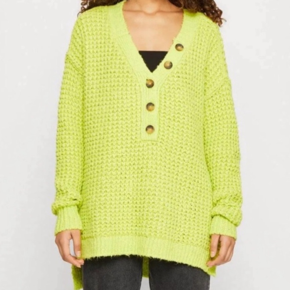 ⭐️Free People Whistle Thermal Henley Top in Acid Lime Combo⭐️